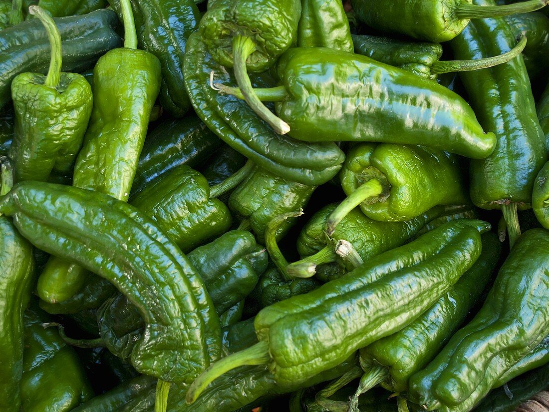 Green pointed peppers, full-frame