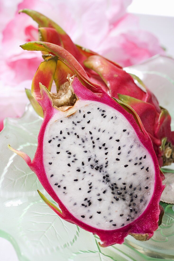 Pithaya (dragon fruit)