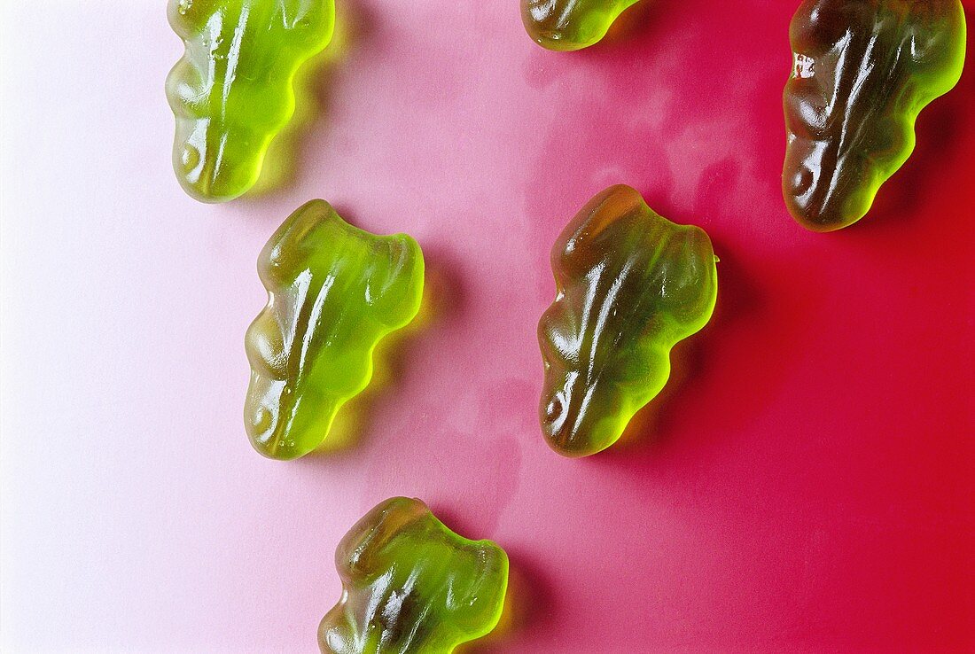 Green jelly frogs