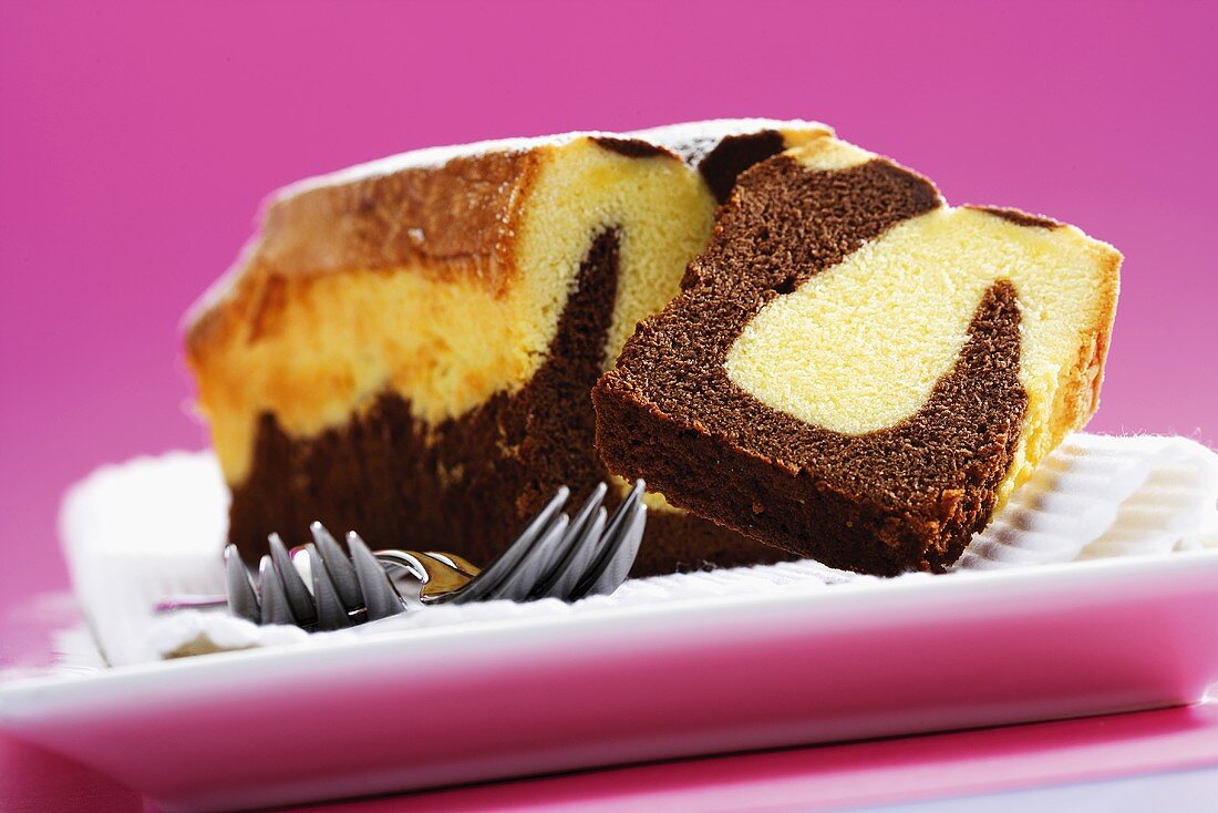 Marble cake, a slice cut