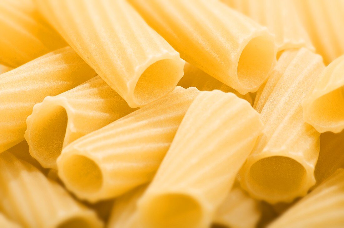 Rigatoni, full-frame