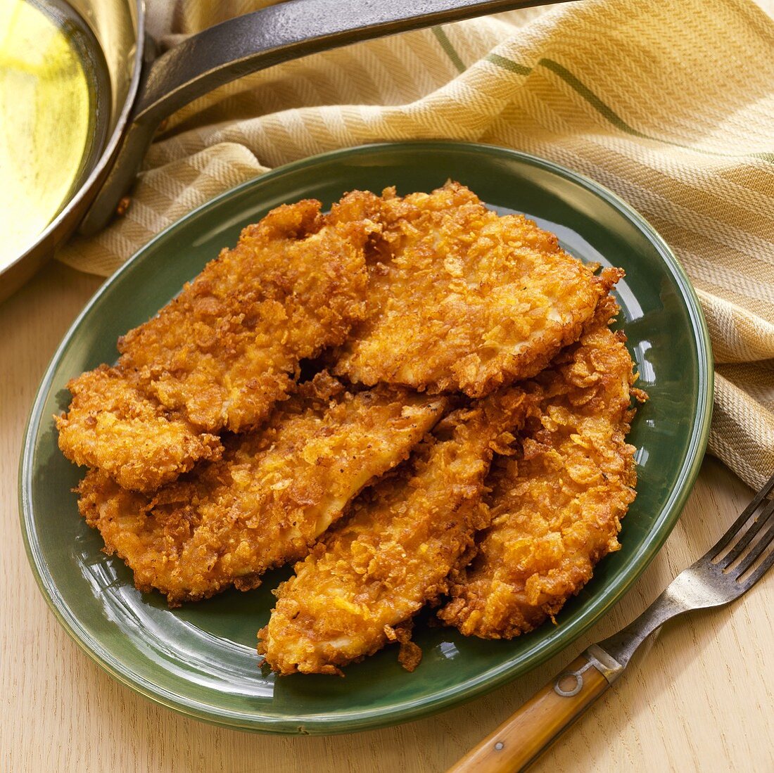 Hähnchenschnitzel mit knuspriger Cornflakes-Panade