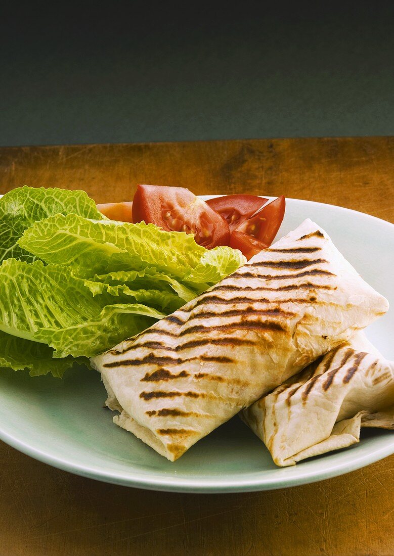 Chicken wraps with salad