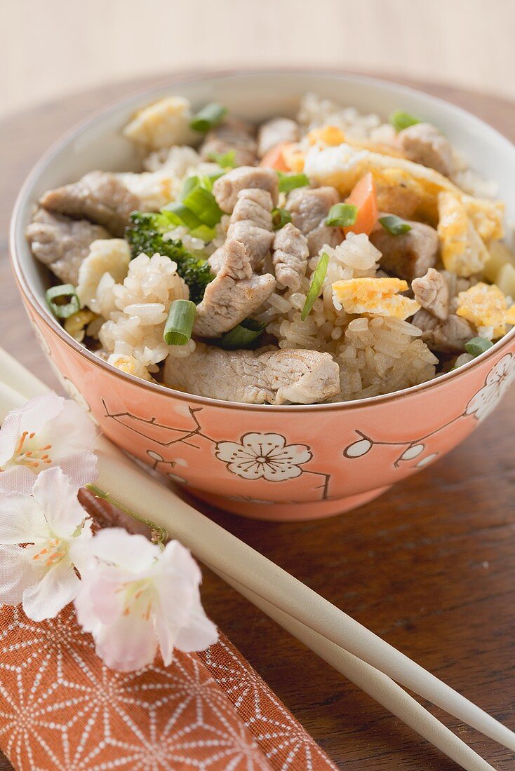 Fried rice with beef and vegetables (Asia)