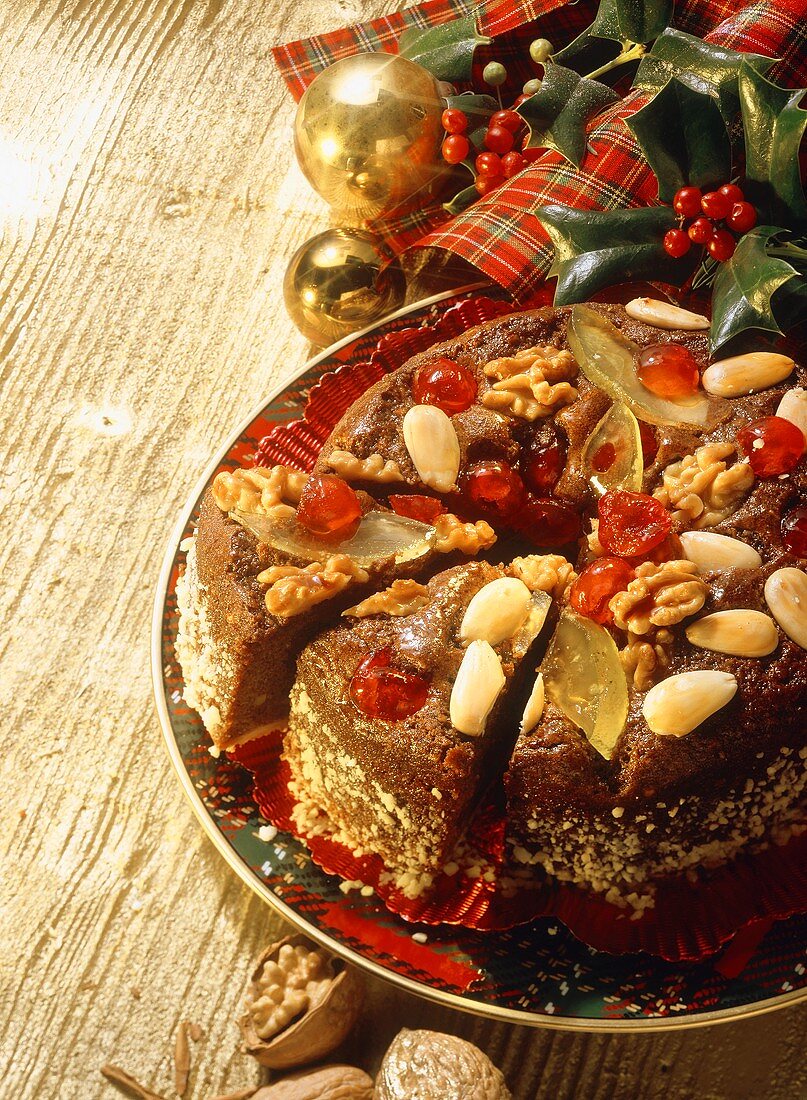 Spice cake with nuts; candied cherries