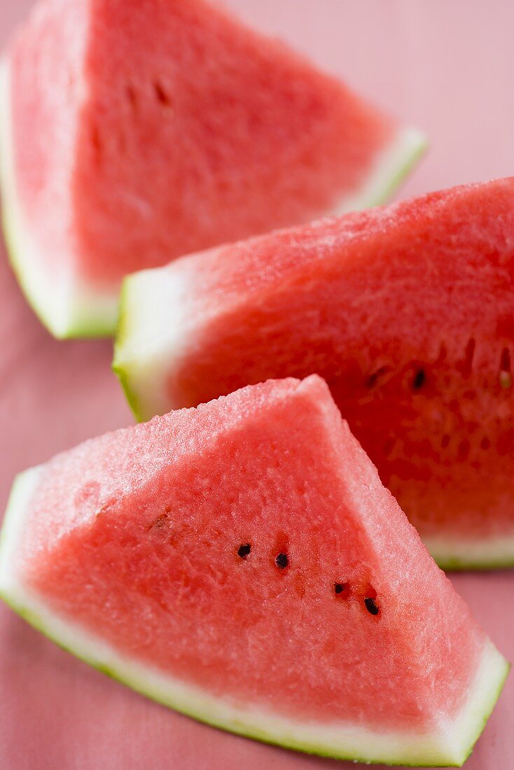 Drei Wassermelonenstücke