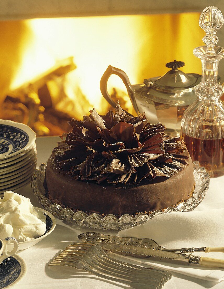 Sacher torte with chocolate fan