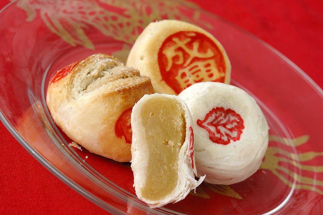 Moon cakes (Chinese pastries filled with fruit paste)
