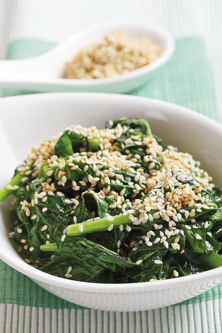 Spinach with toasted sesame seeds