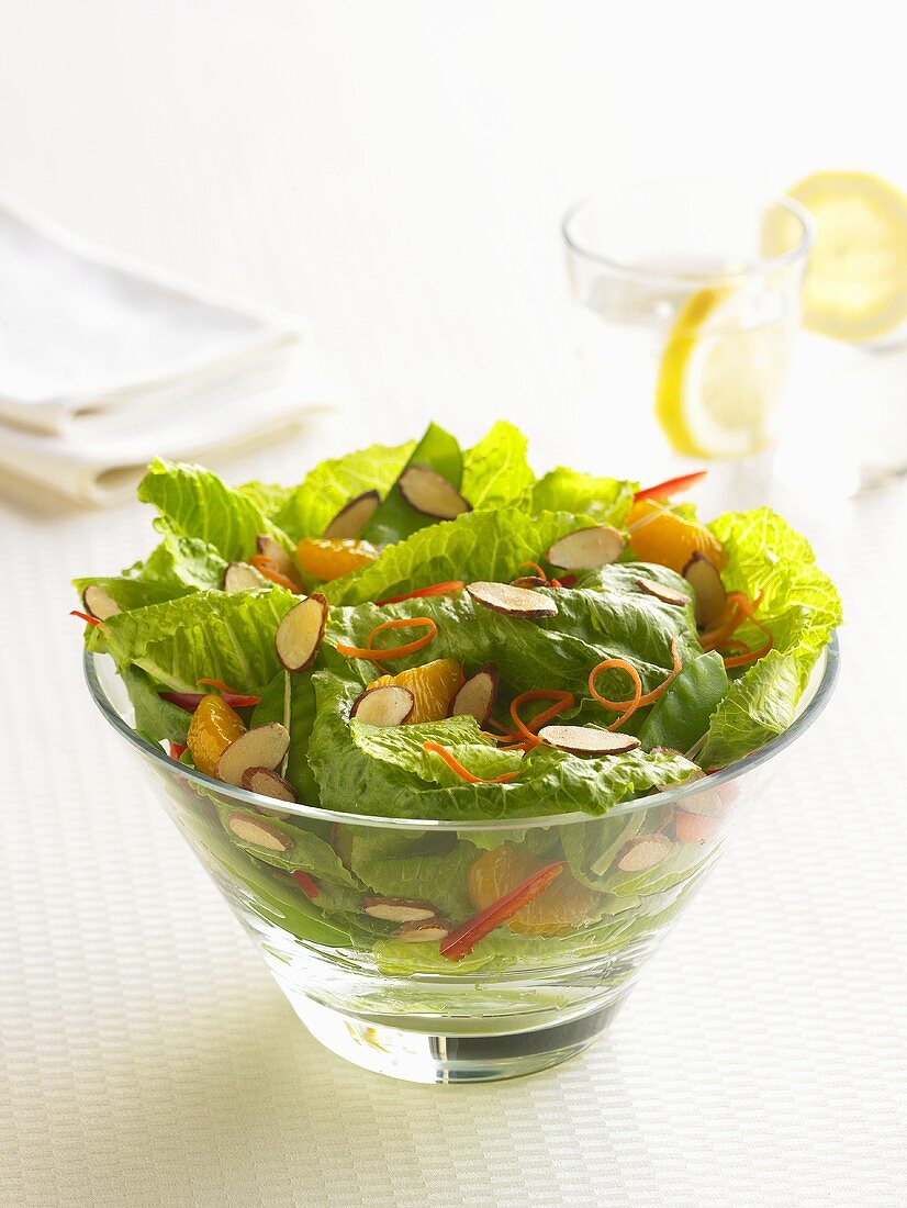Salad with Almonds and Mandarin Oranges