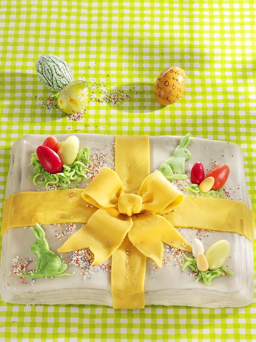 Easter cake with marzipan bow