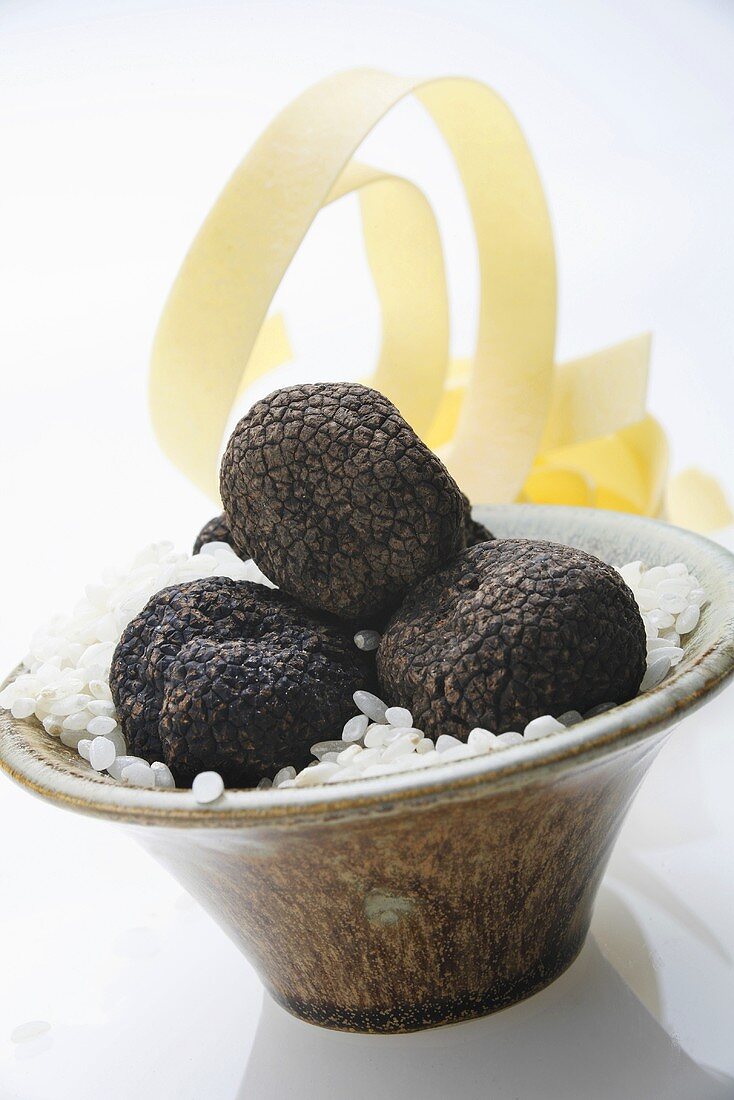 Black truffles (Chinese truffles), risotto rice, ribbon pasta