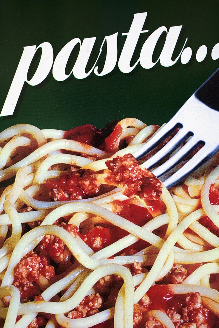Spaghetti bolognese with a fork and the word 'pasta..'