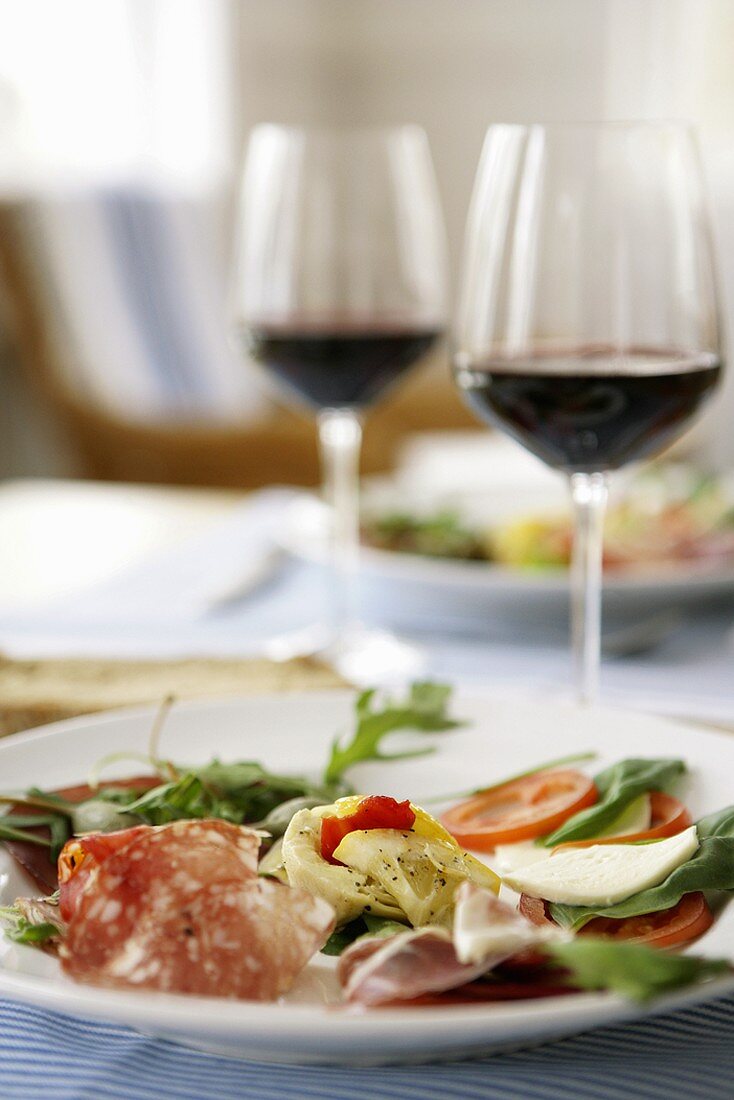 Antipasto misto (Plate of mixed appetisers, Italy)