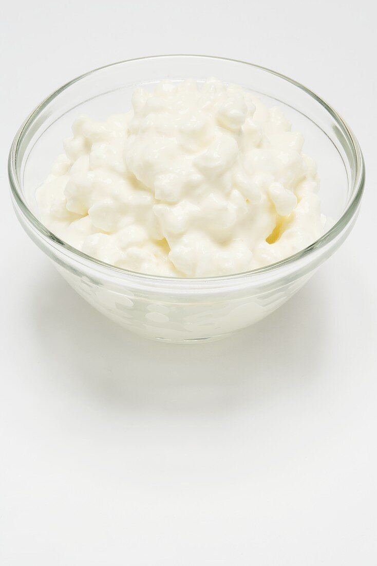Cottage cheese in small glass dish