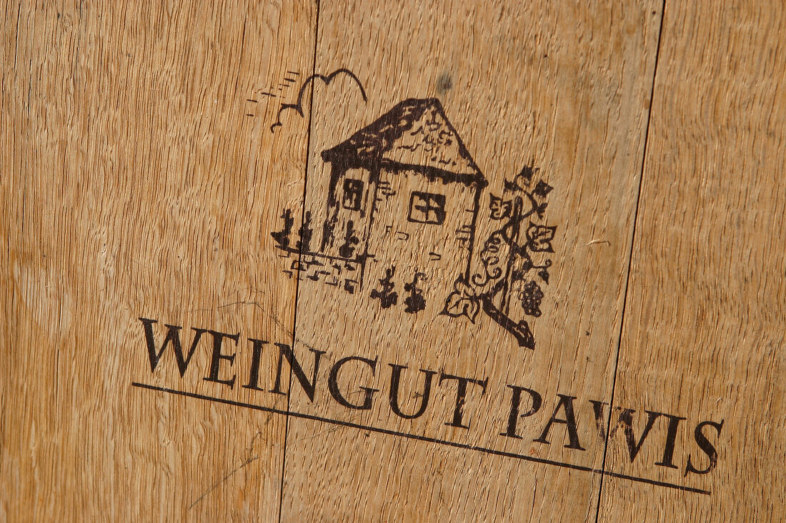 Bernard Pawis Weingut mit Gutsausschank in Freyburg Saale-Unstrut Saale Unstrut