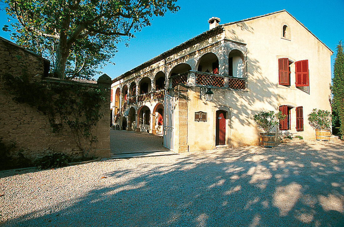 Das Weingut Château Joanny in der Weinanbau-Region Massif d'Uchaux