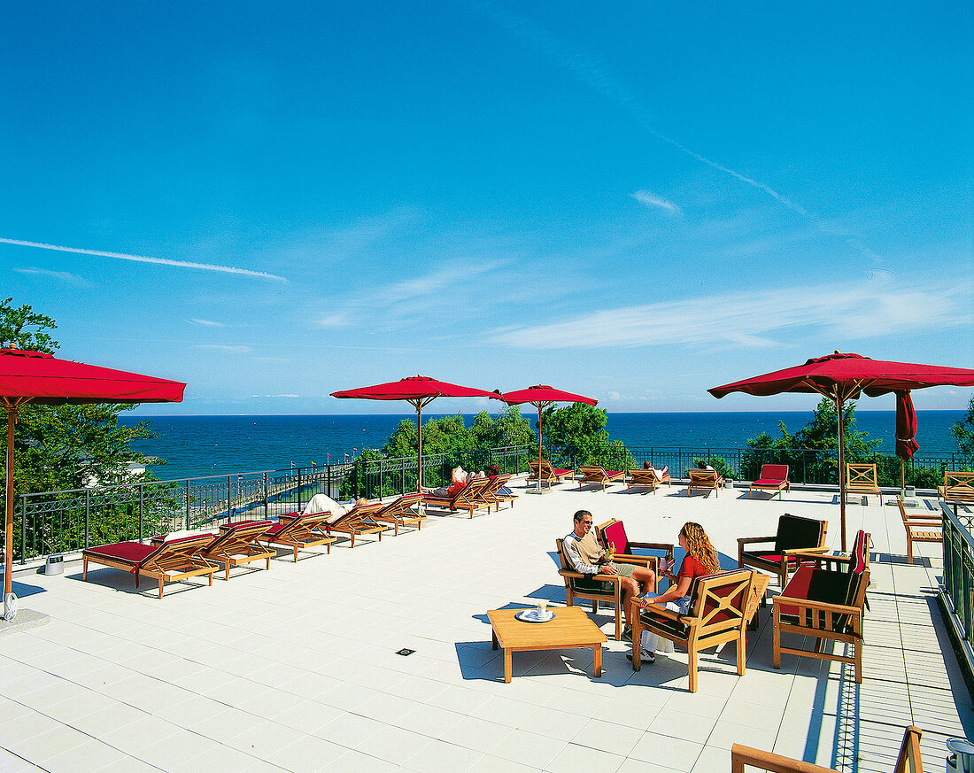 Das Grandhotel Heiligendam, Terrasse mit Blick auf die Ostsee