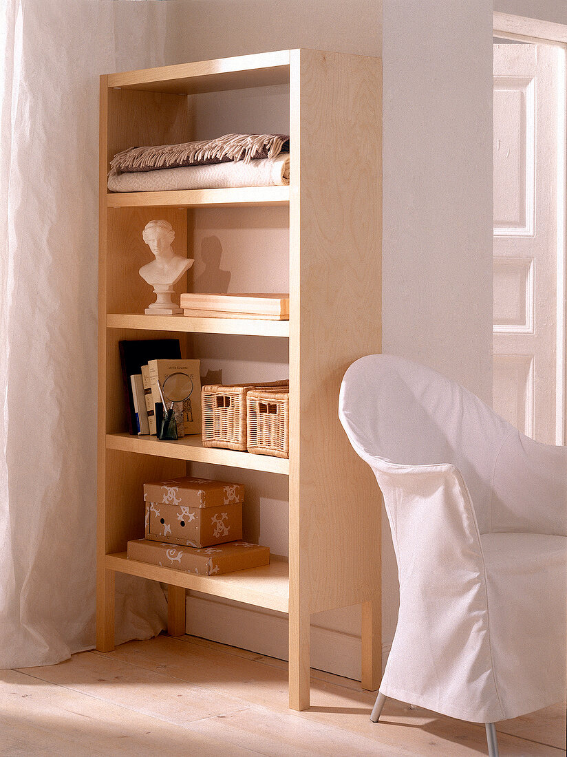 Simple shelf made of birch veneer