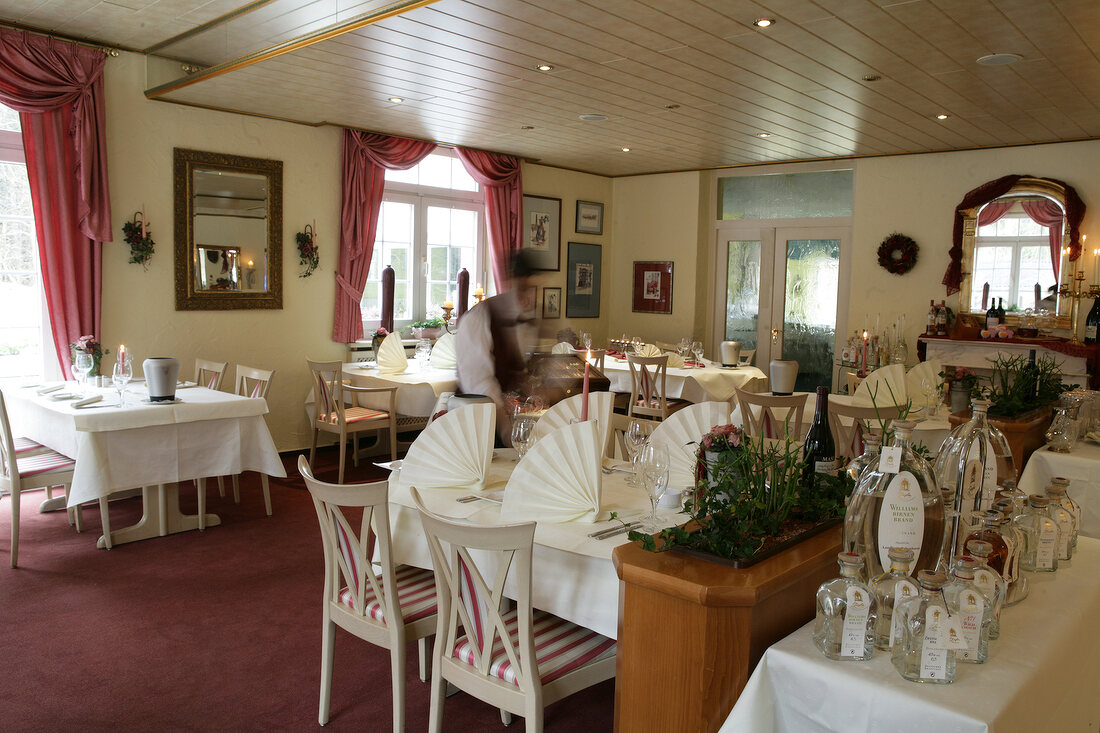 Landhaus Rabenhorst Restaurant Gaststätte im Hotel Landhaus Rabenhorst in Homburg Saarland