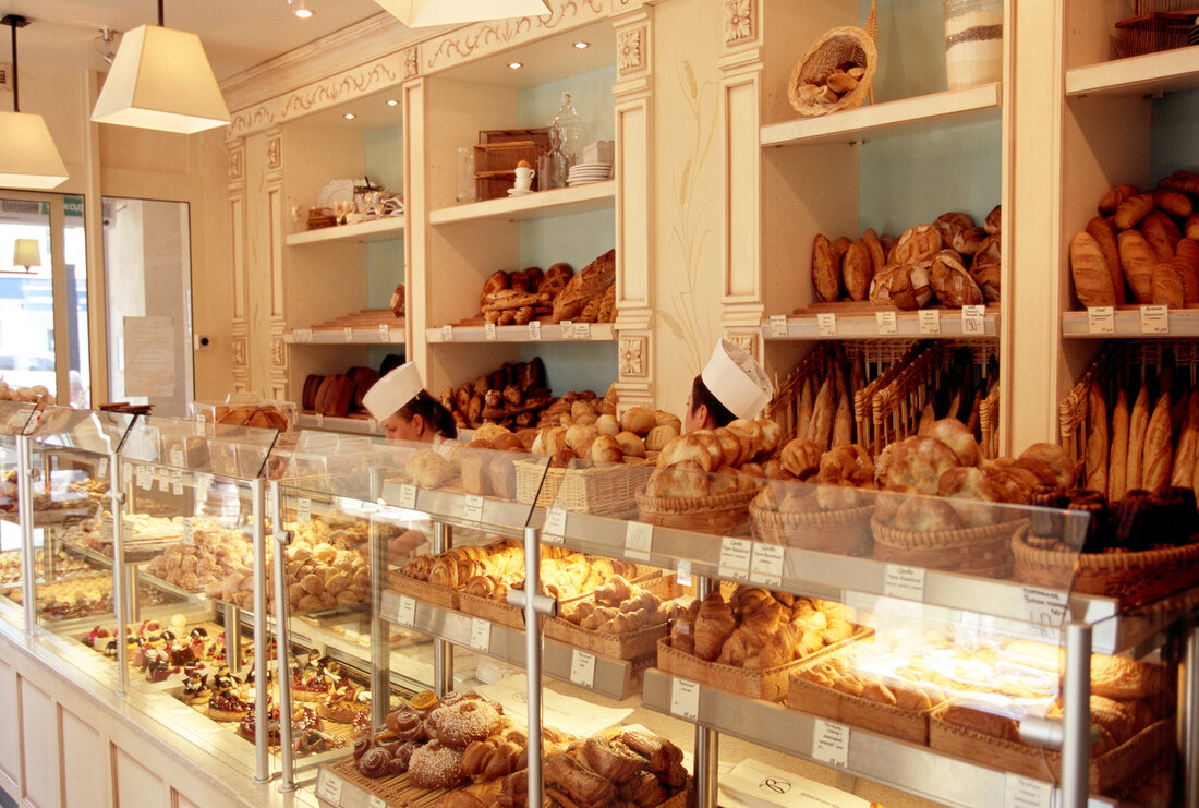 Salesperson in Volkonsky bakery, Moscow, Russia