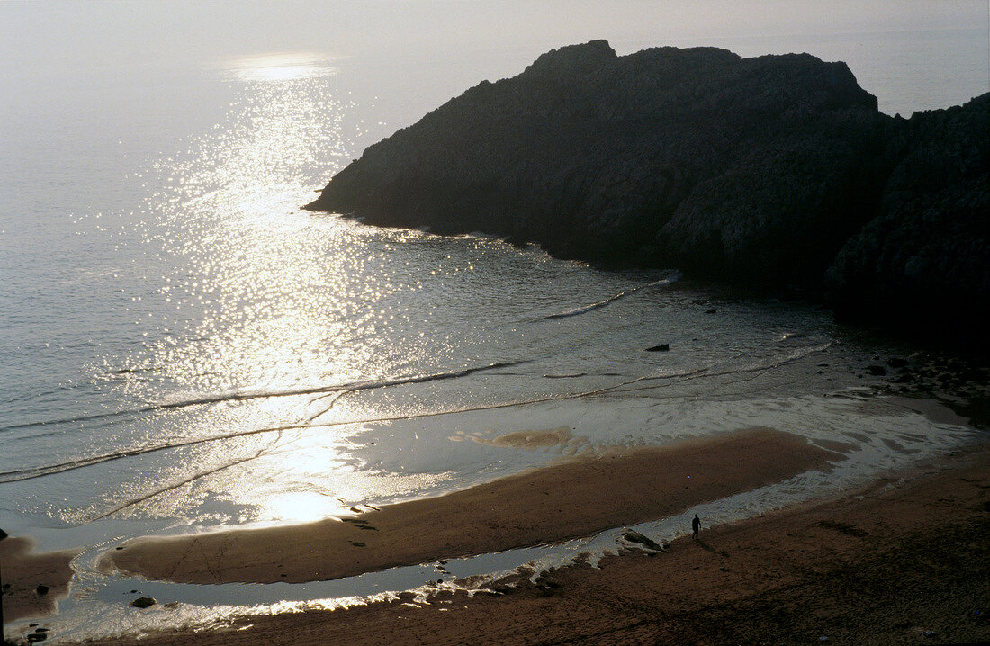 Sonnenuntergang am Strand der Playa de Mogro