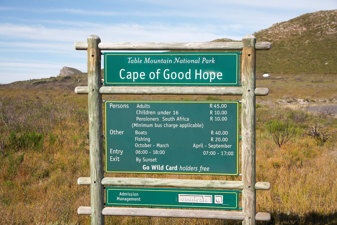 Südafrika, Anzeigetafel für das Kap der Guten Hoffnung, Tafelberg