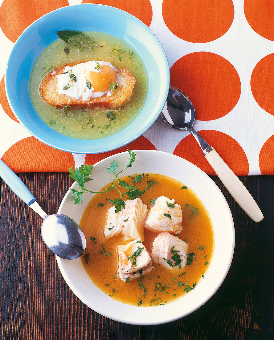 Spanien - Knoblauchsuppe mit Ei und einfache Fischsuppe