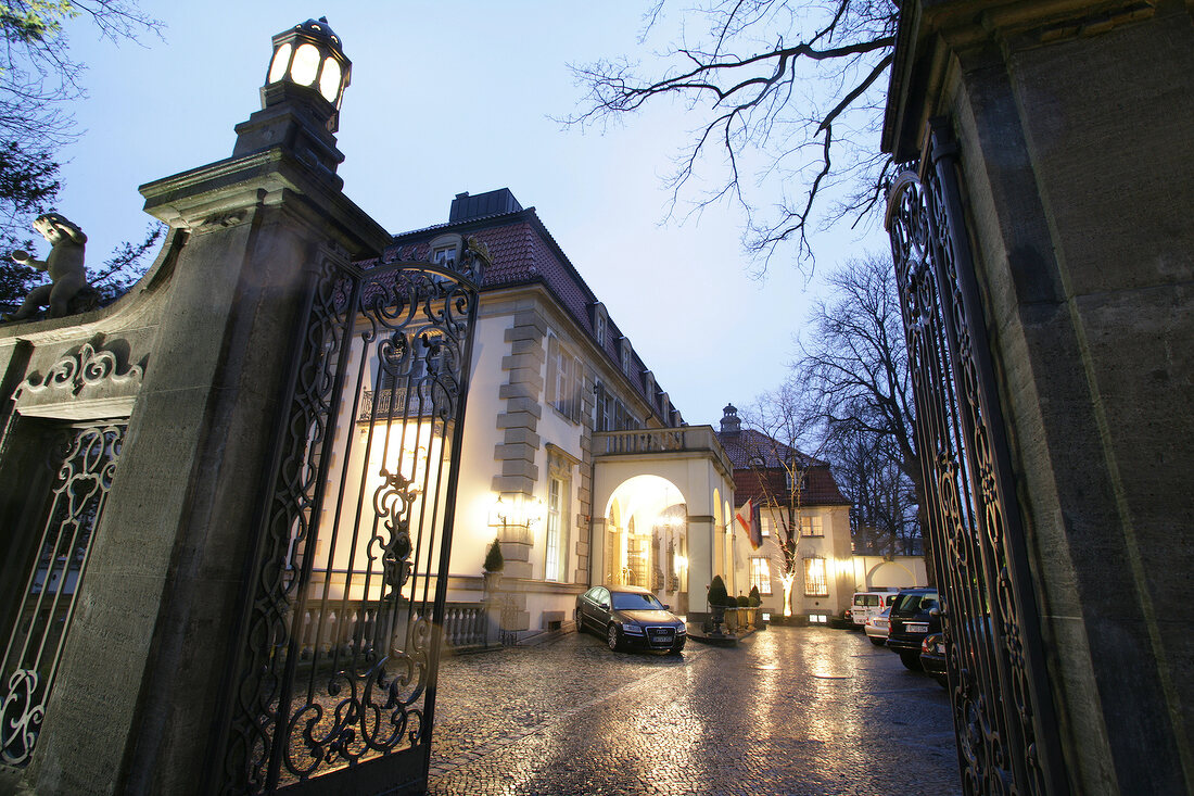 Schlosshotel im Grunewald Hotel in Berlin Grandhotel Schloßhotel