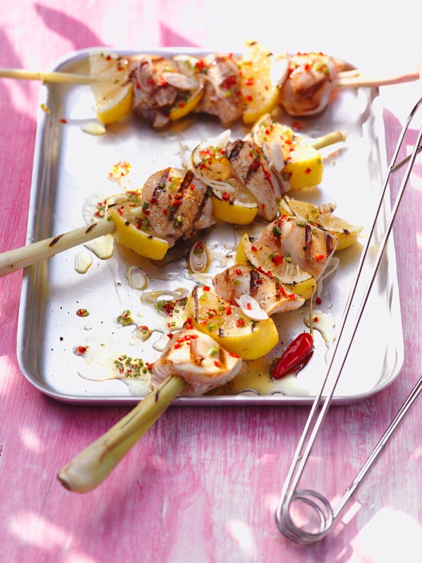Chicken and citrus skewers with chilli peppers and lemongrass