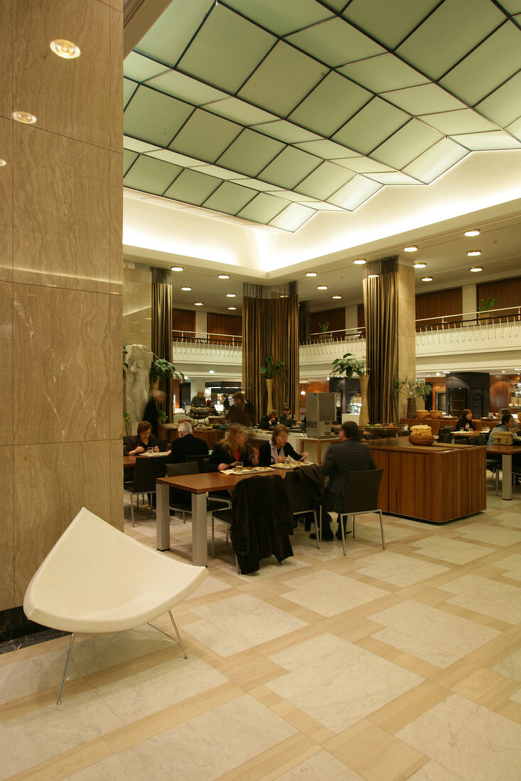 Restaurant Bank Helsinki Finnland