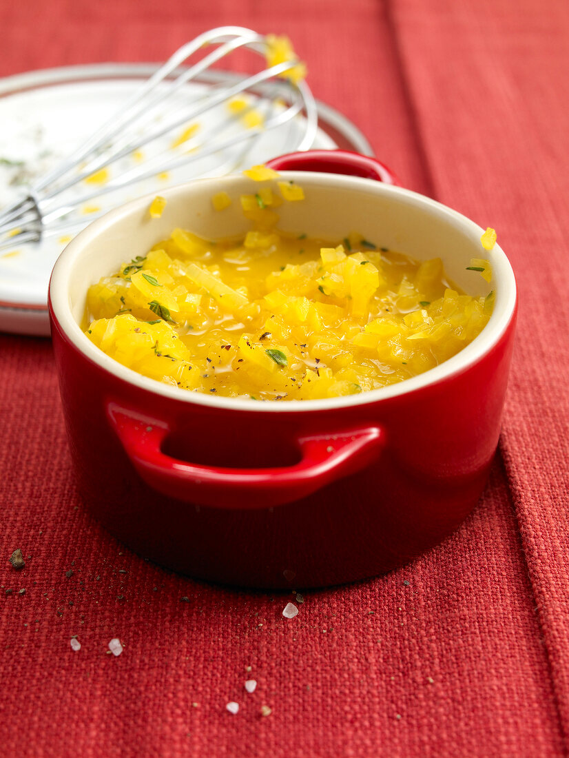 Saffron onion sauce with orange juice in casserole