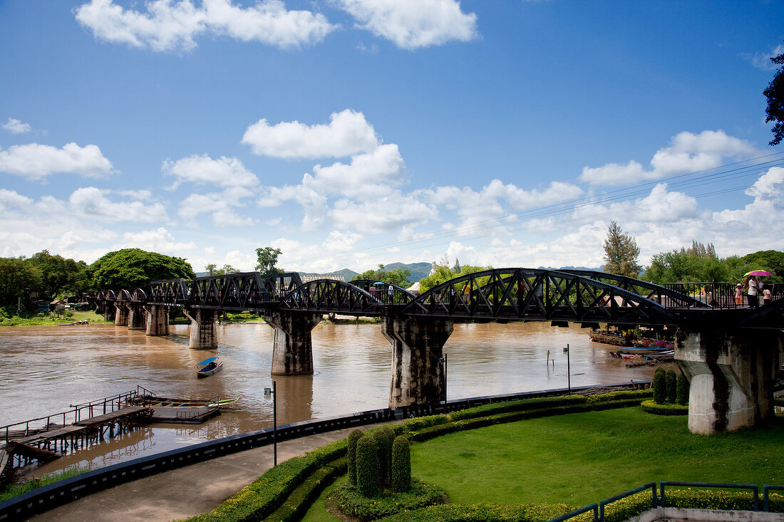 Thailand: Brücke über Khwae Yai 