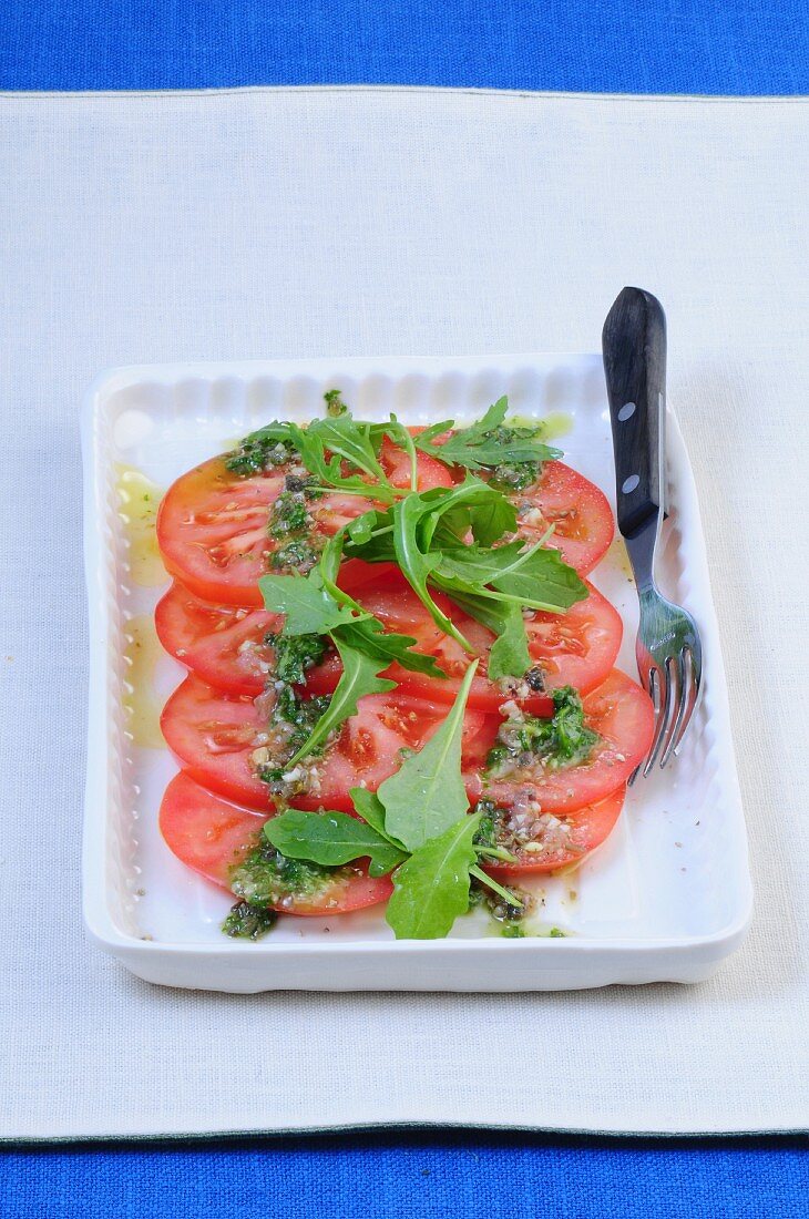 Tomatensalat mit Rucola