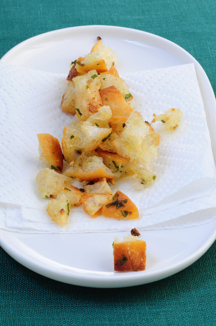 Close-up of homemade croutons salad on plate