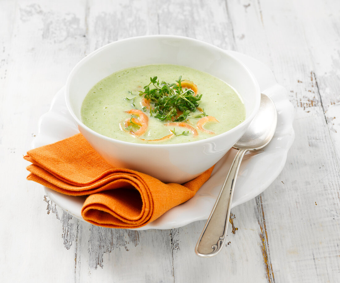 1x Kochen - 2x Essen, Brokkolisuppe, Räucherlachs