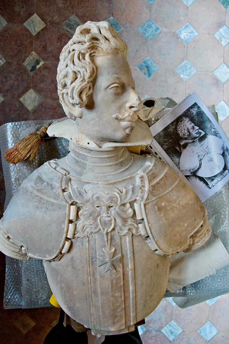 Italien, Büste von Cosimo II. de Medici, close-up