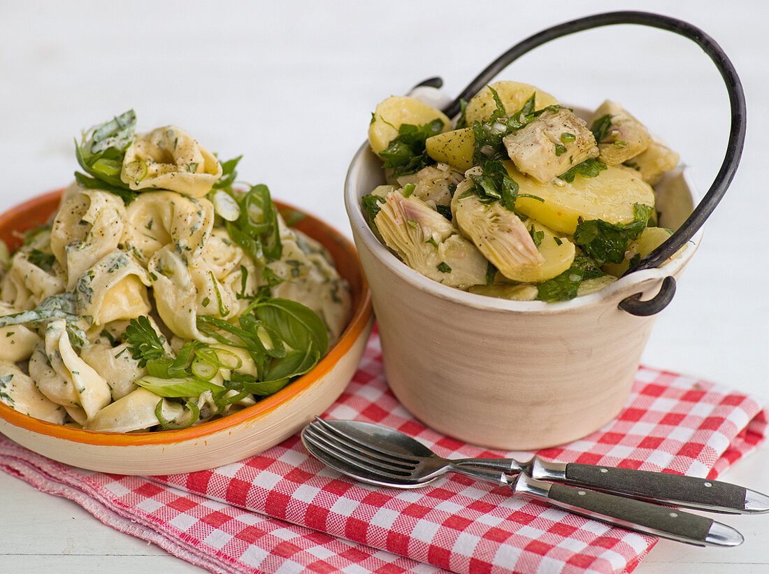 Büfetts, Tortellinisalat, Kartoffel-Artischocken-Salat
