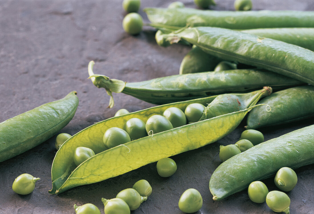 Close-up of peas in pea pods