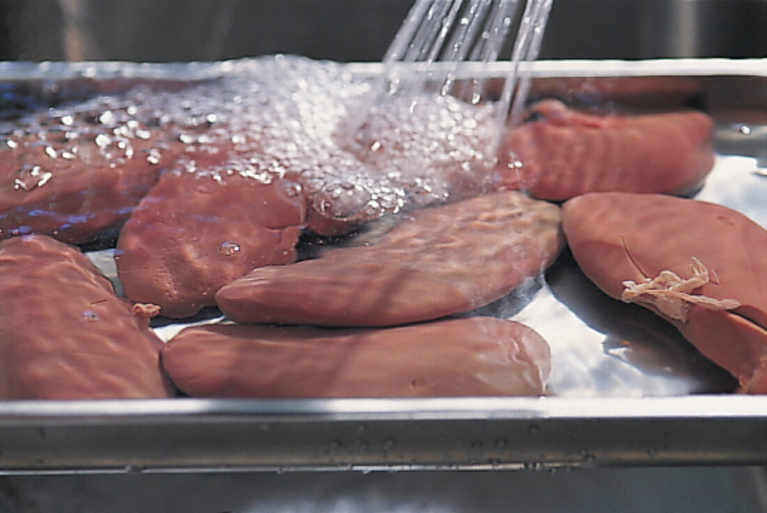 Fleisch, Schweinenieren wässern, Step1