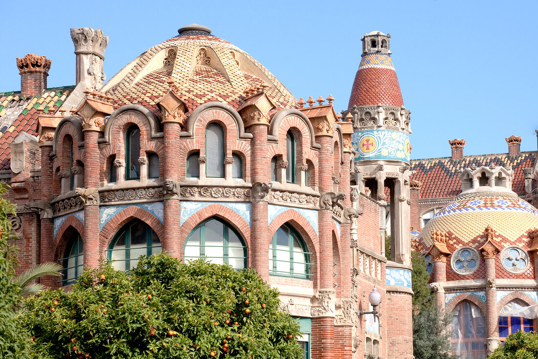 Barcelona: Hospital de Sant Pau, katalanischer Jugendstil
