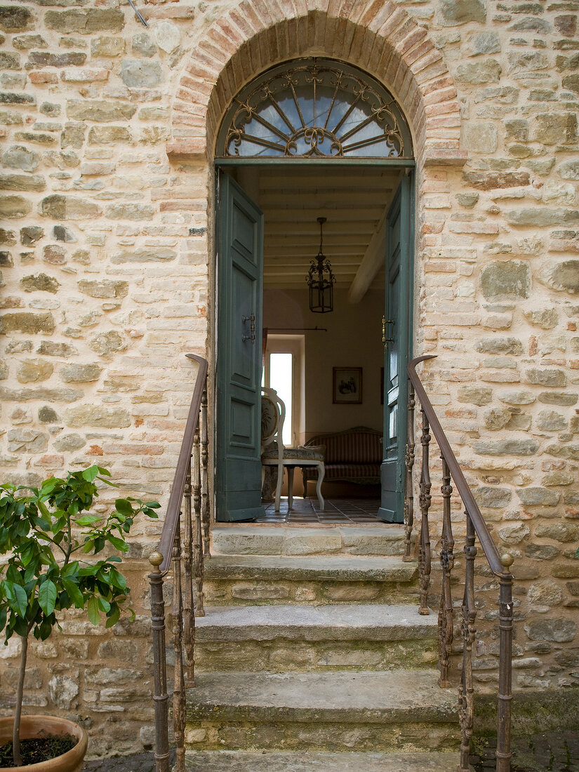 Entrance of Hotel Cavoleto in Tuscany, Italy