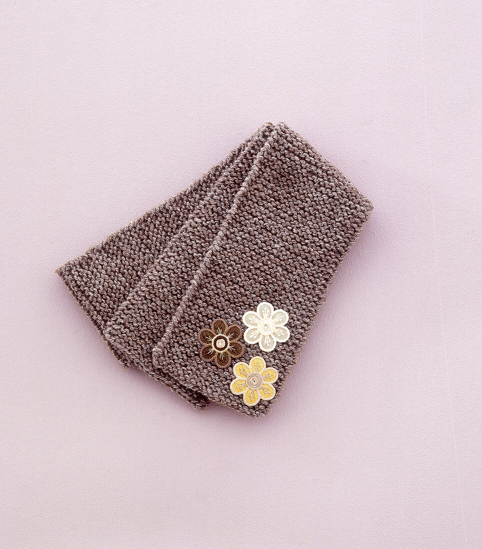 Minischal mit Blüten 