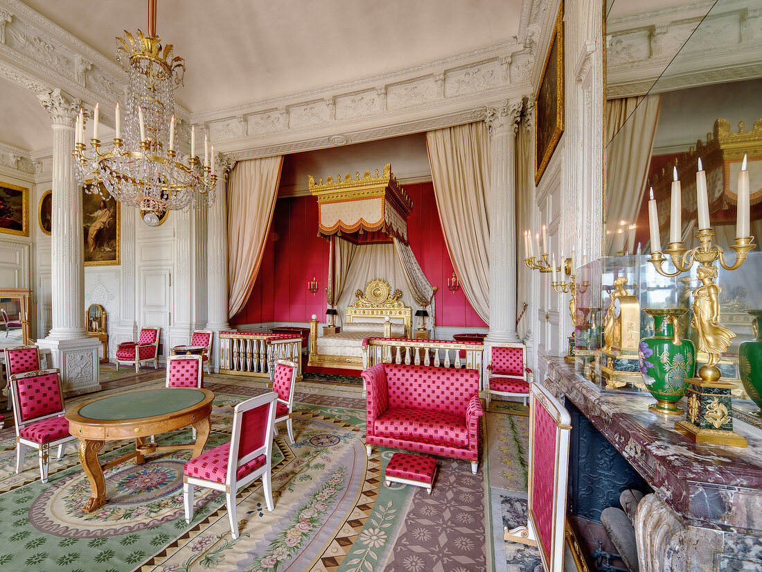 Bedroom of Grand Trianon, Versailles, France