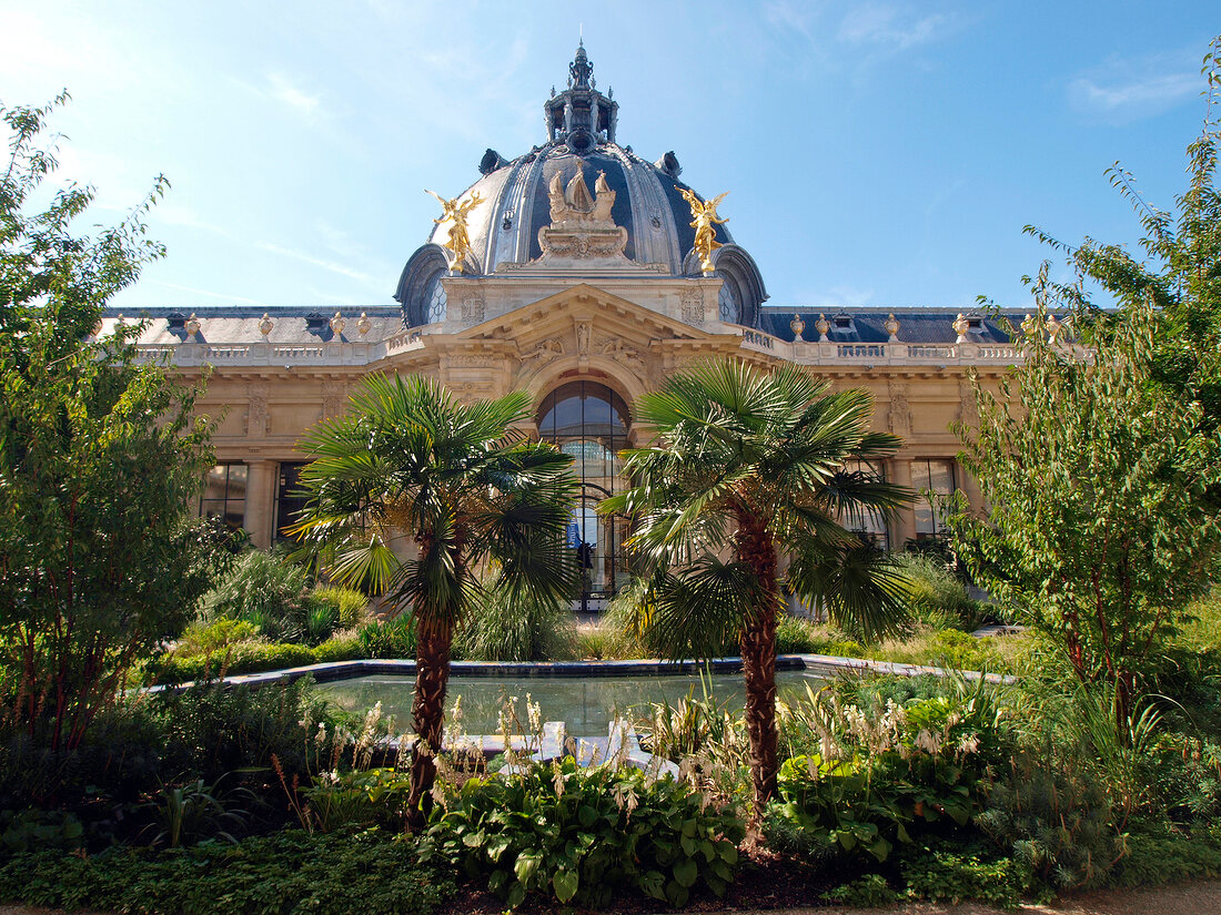 "Entrance of Petit Palais