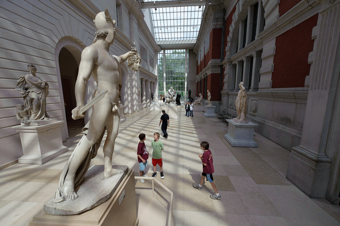 New York: Metropolitan Museum X 