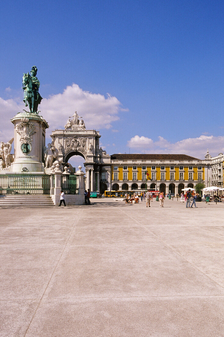 View of Praca do Comercio with King Jose I and Arco Monumental in Lisbon, Portugal