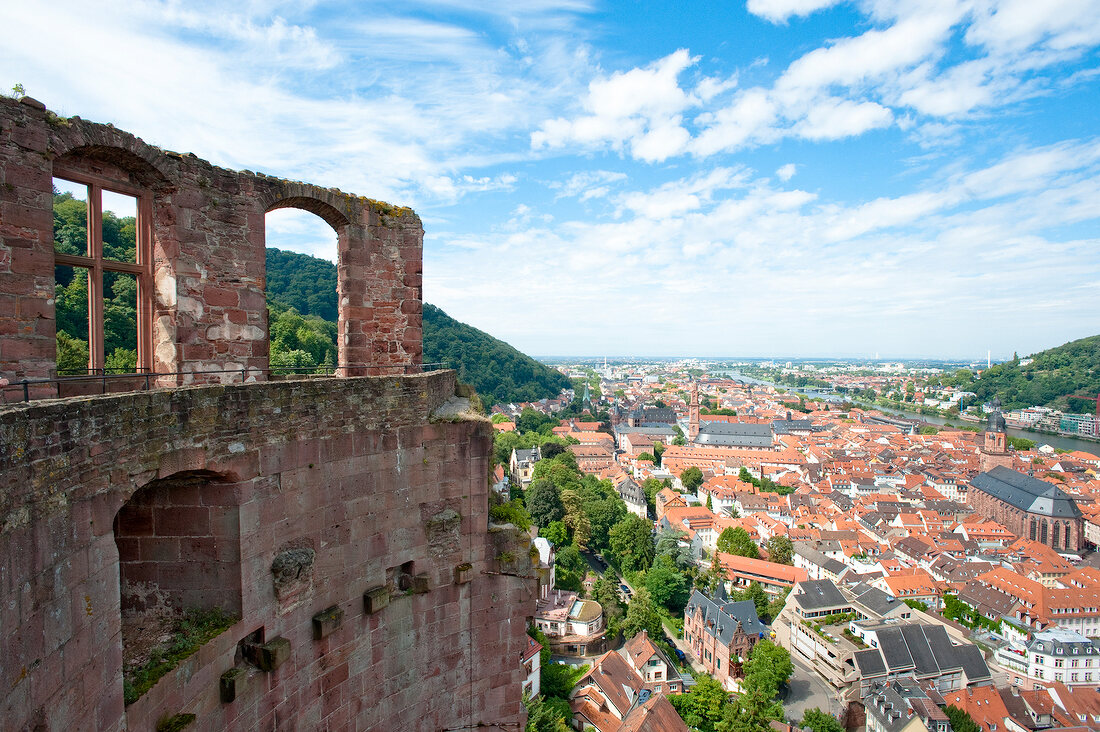 Heidelberg: Schlossruine, Blick auf Altstadt.