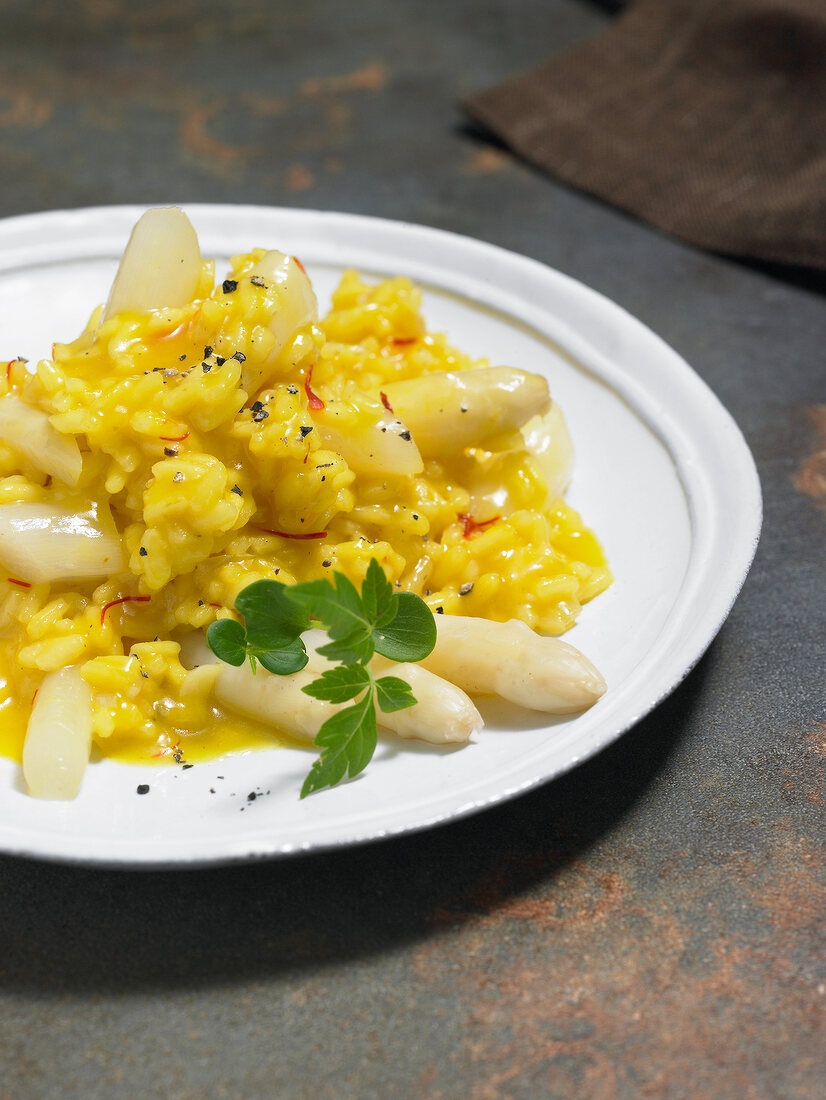 ich koch mir was. Safran- risotto mit Spargel