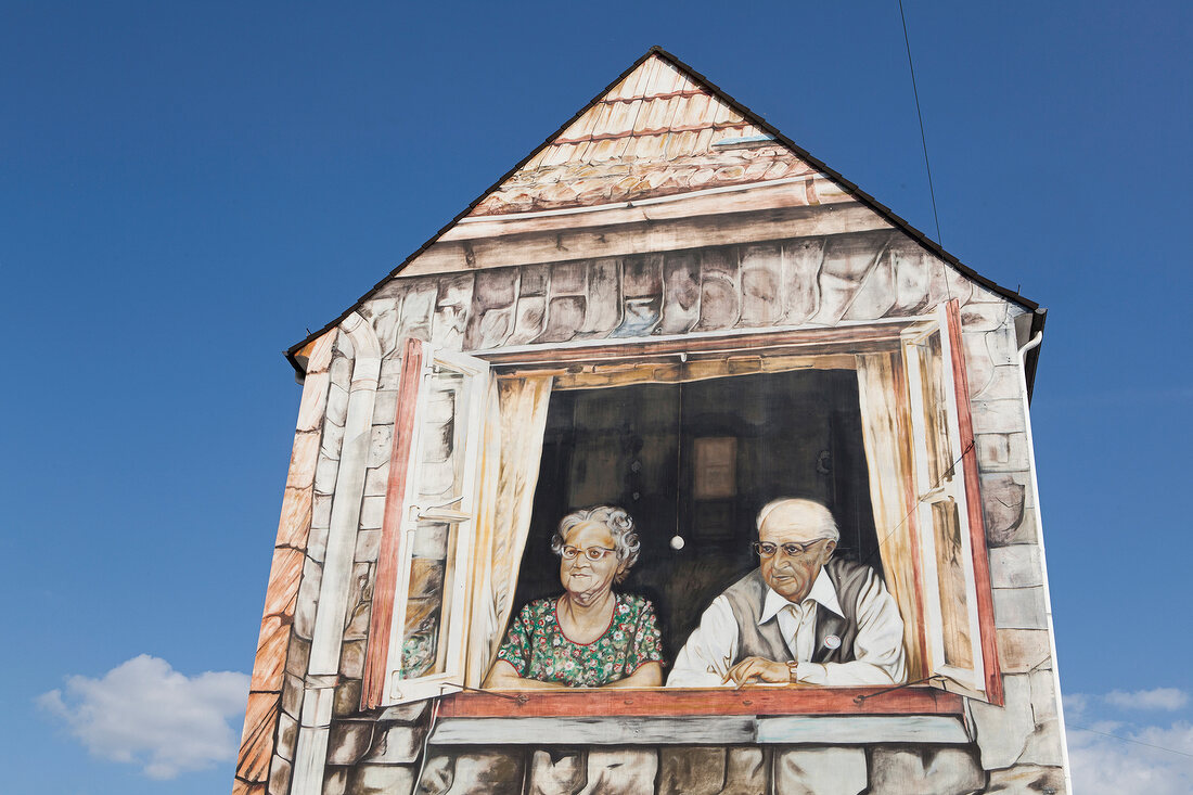 Painting of house facade in Bremen, Germany